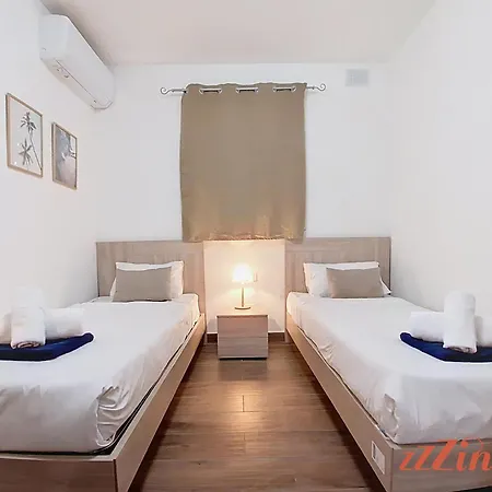 Apartment Beautiful With A Private Rooftop Pool *