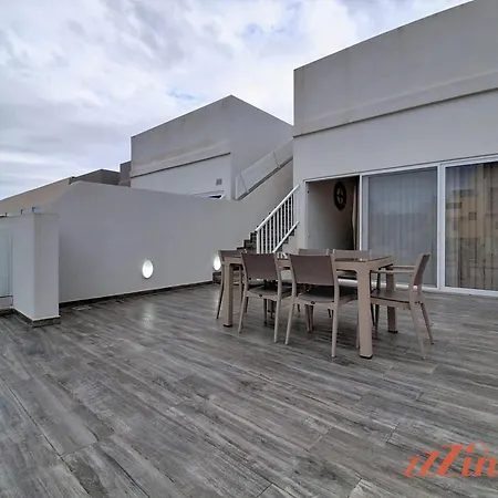 Beautiful With A Private Rooftop Pool * Mellieħa